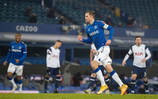 战术著称 战术著称